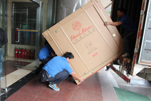 西昌镇钢琴贵重工艺品无忧运